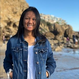 Meet your Posher, Alisa